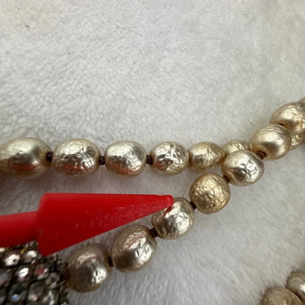 Vintage Miriam Haskell Necklace Gold Tone Faux Pearl Rhinestone Clasp 13